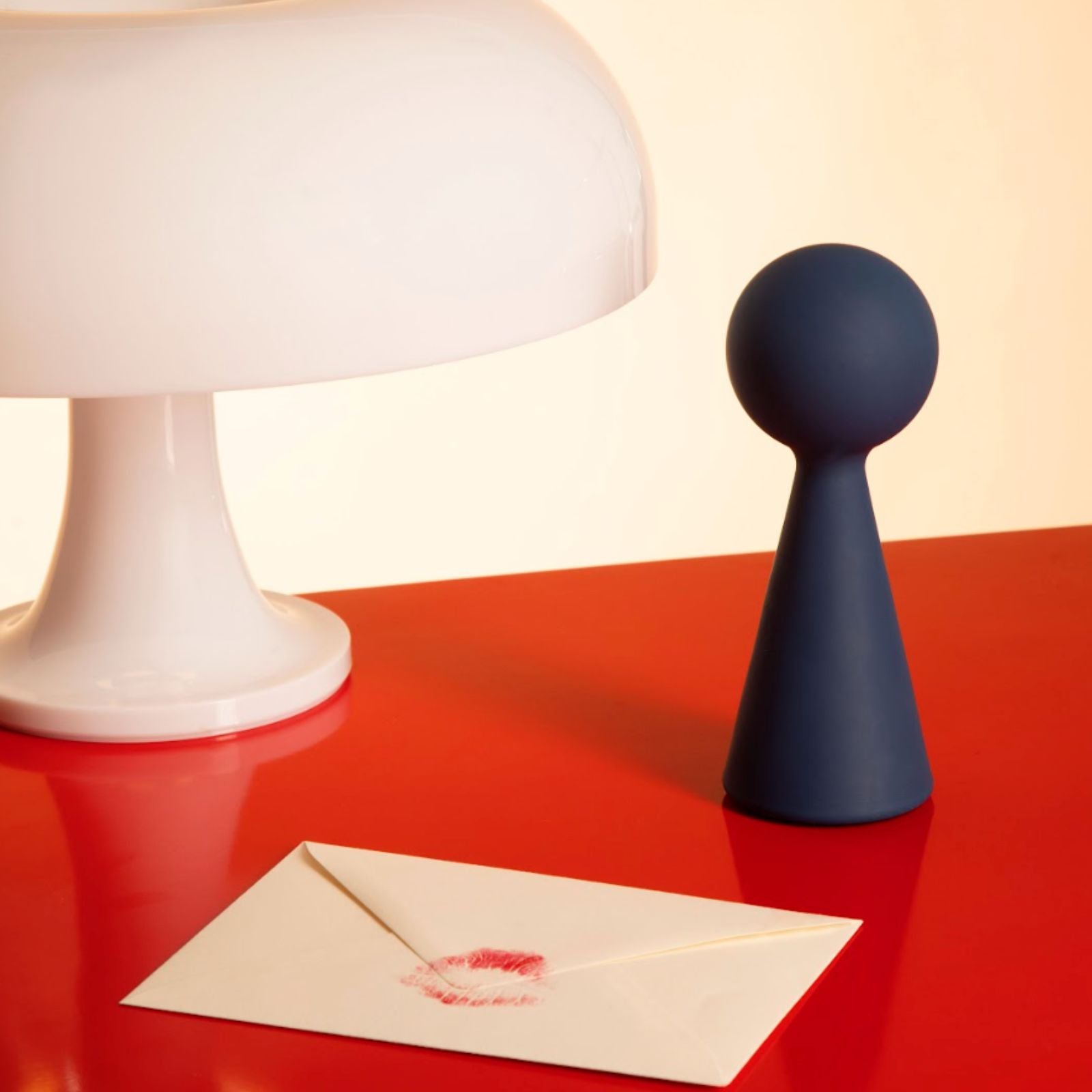 The Evolution of the Wand Vibrator: From Household Appliance to Feminist Icon